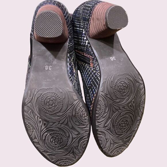 Laura Vita Made in France Plaid Booties - Picture 14 of 16